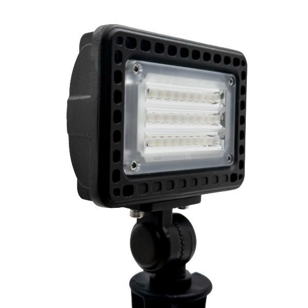 12V multi-watt landscape flood light with 3CCT options for outdoor use